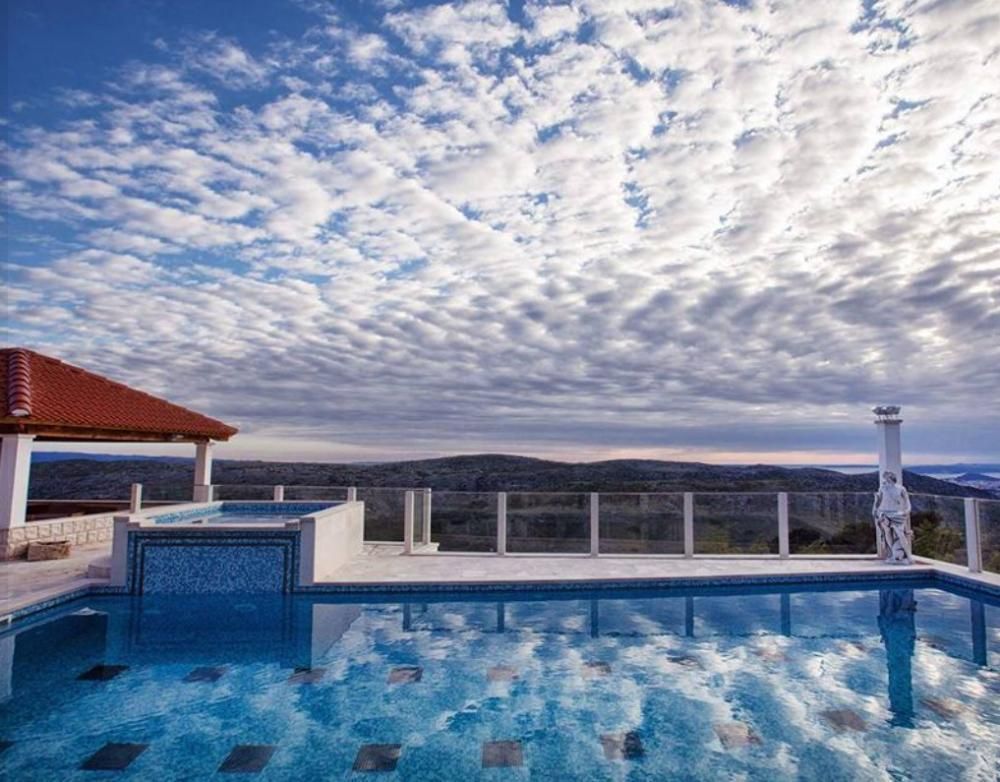 Villa en Split, Croacia, 500 m² - imagen 2