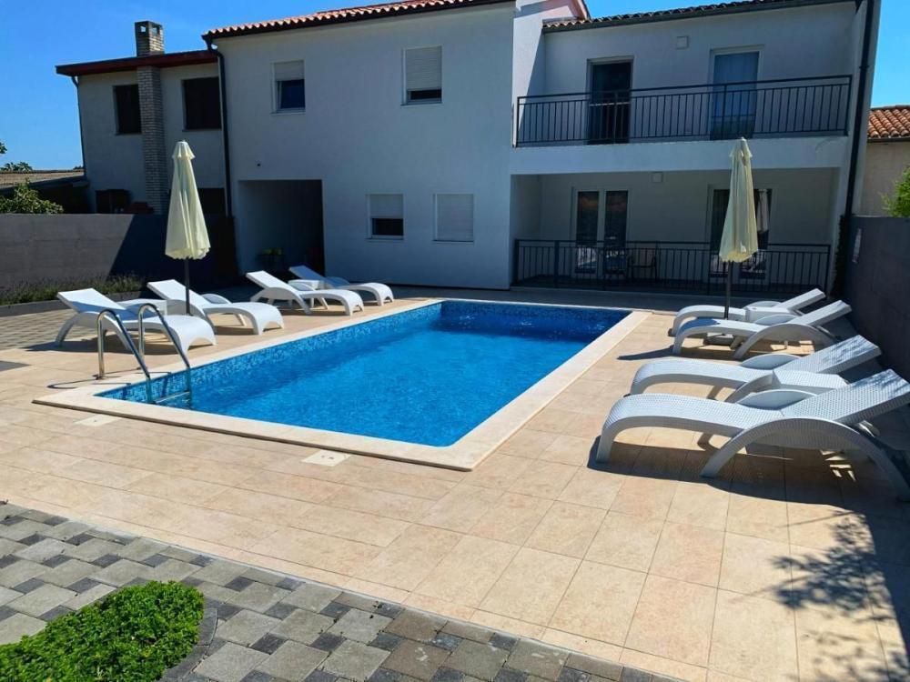 Villa Pomer, Medulin, Croacia, 280 m² - imagen 2