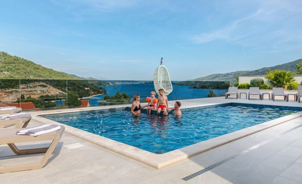 Villa à Trogir, Croatie, 1 150 m² - image 2