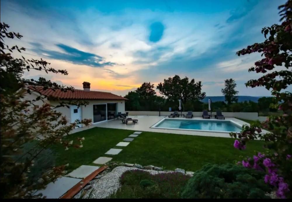 Villa Rakalj, Marčana, Croatia, 231 m² - picture 2