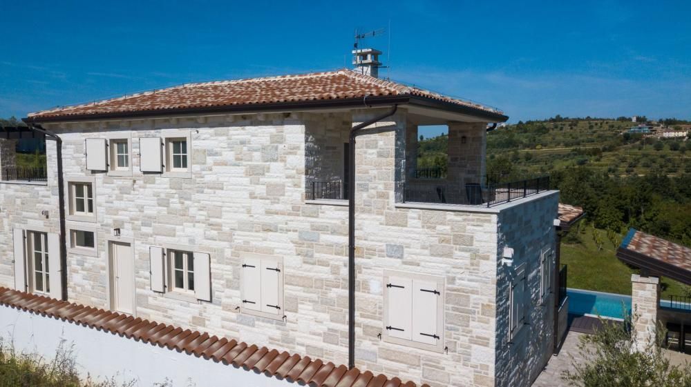 Villa in Buje, Croatia, 334 m² - picture 2