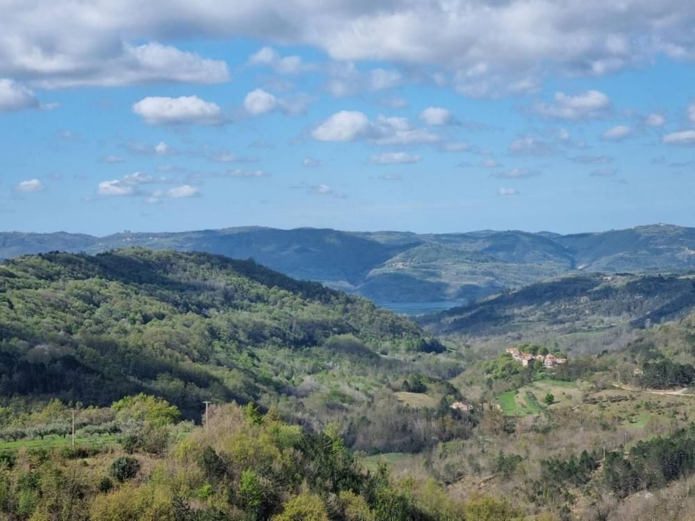 Villa en Buzet, Croacia, 512 m² - imagen 2