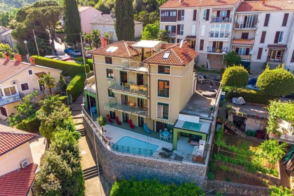 Hotel in Opatija, Croatia, 370 m² - picture 2