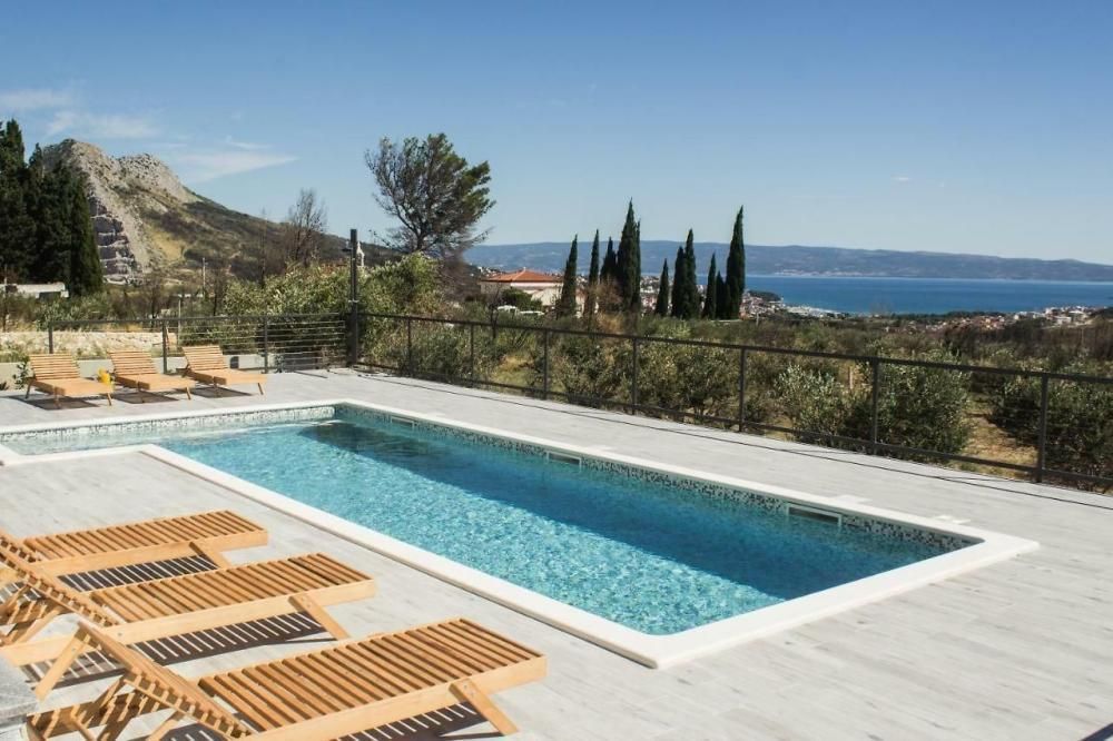 Villa in Split, Croatia, 240 m² - picture 2