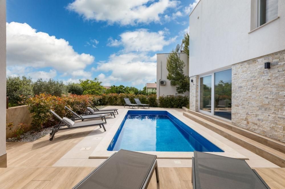 Villa en Fazana, Croacia, 360 m² - imagen 2