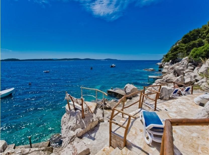 Hotel on Hvar, Croatia, 370 m² - picture 2