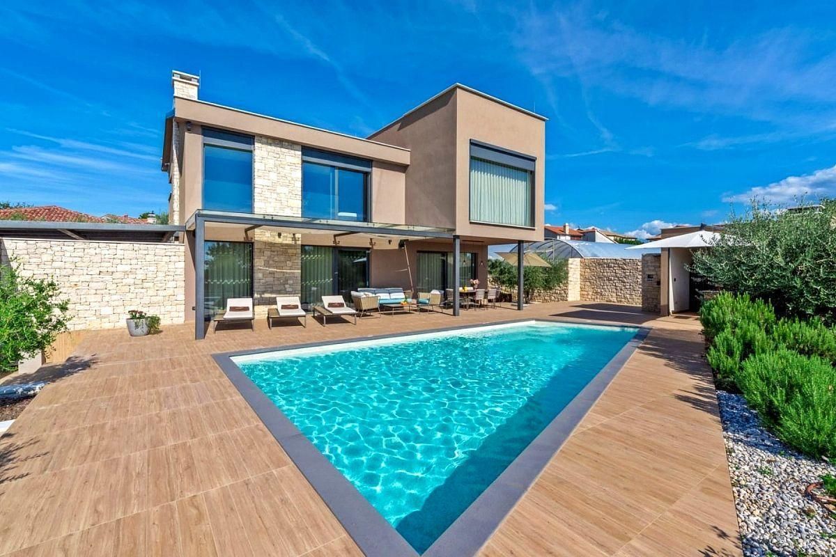 Villa in Umag, Croatia, 206 m² - picture 2