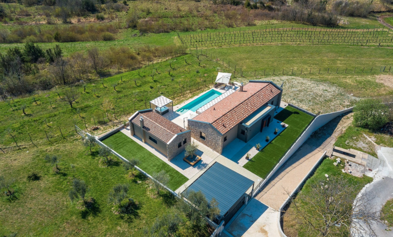 Villa à Buzet, Croatie, 126 m² - image 2