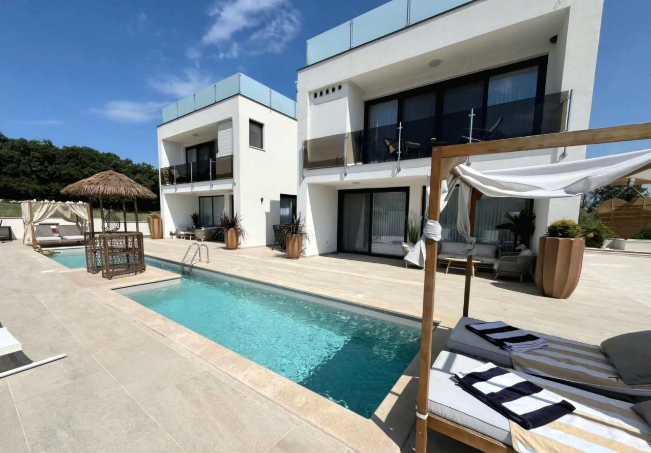 Villa a Parenzo, Croazia, 547 m² - foto 2