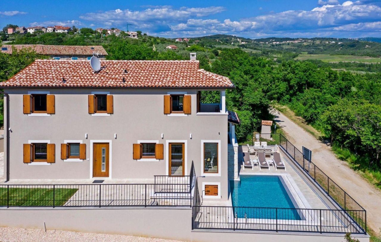 Villa a Buje, Croazia, 150 m² - foto 2
