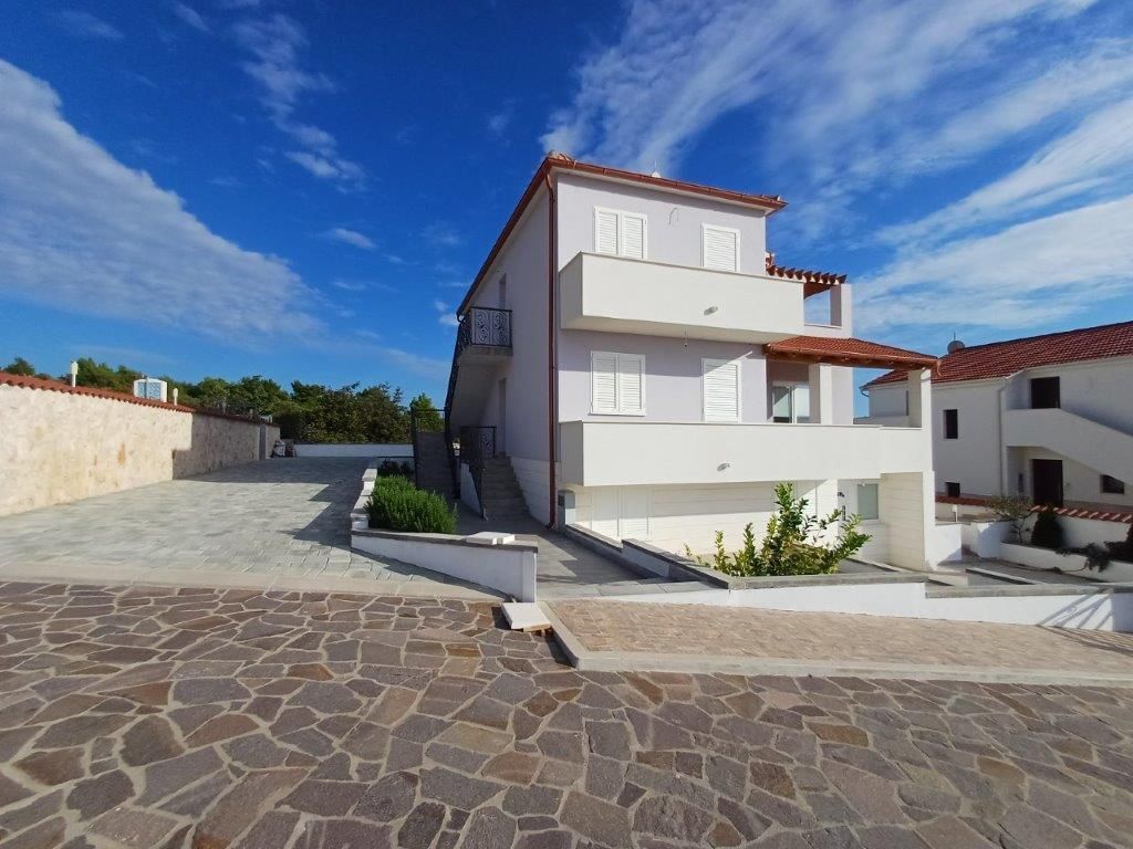 Villa en Primošten, Croacia, 240 m² - imagen 2