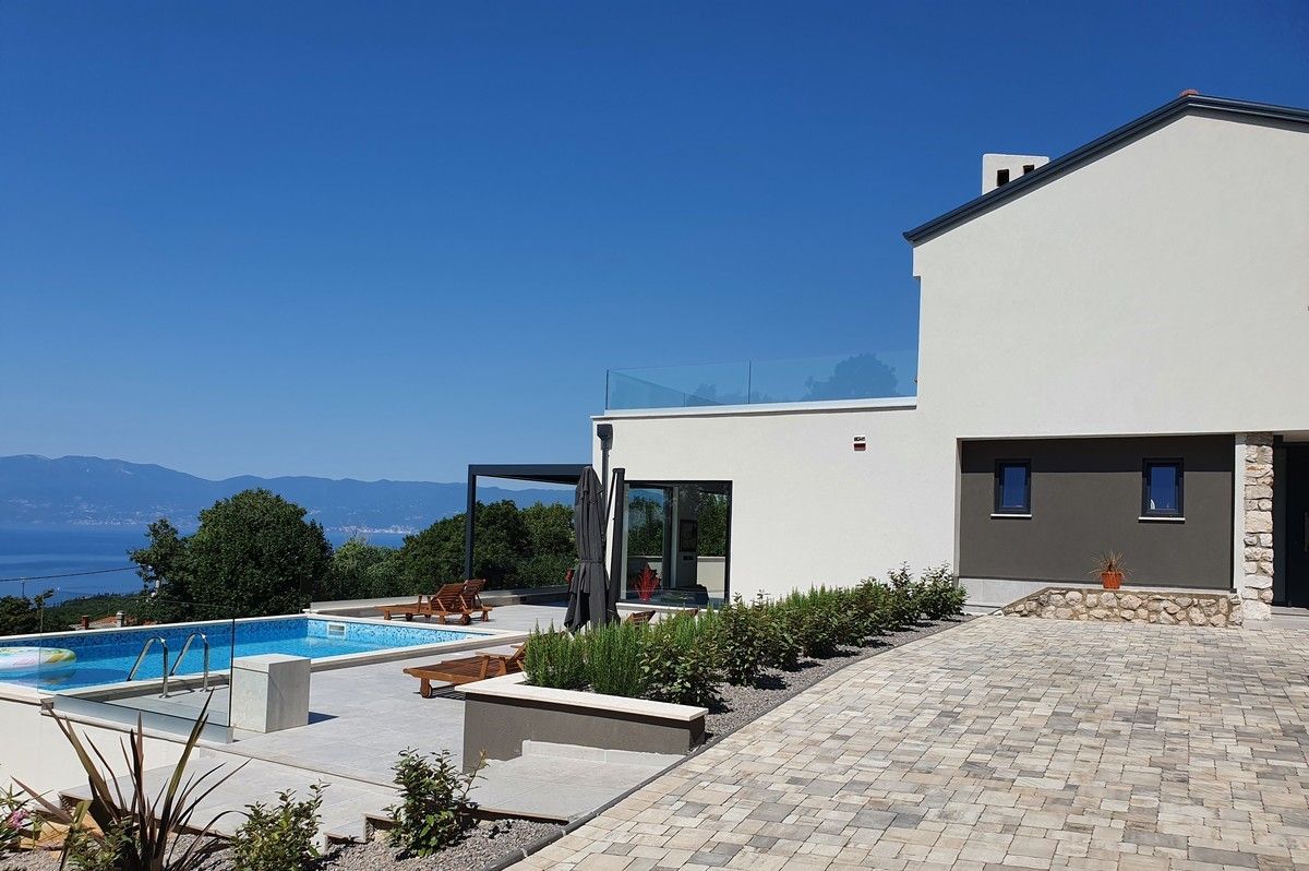 Villa Kostrena, Croatie, 239 m² - image 2