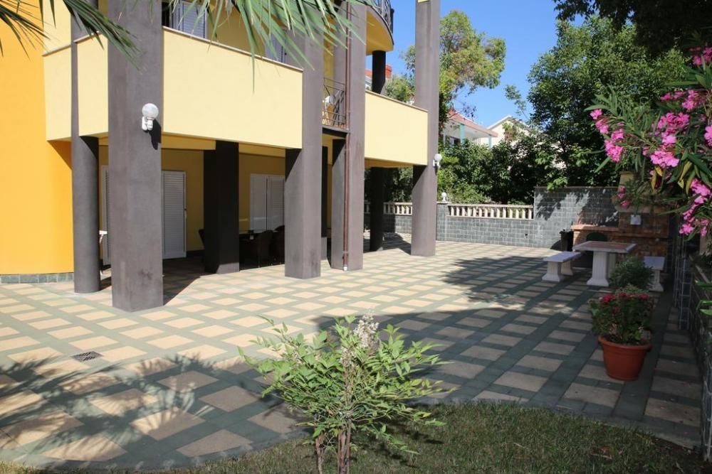 Hôtel à Vodice, Croatie, 850 m² - image 3