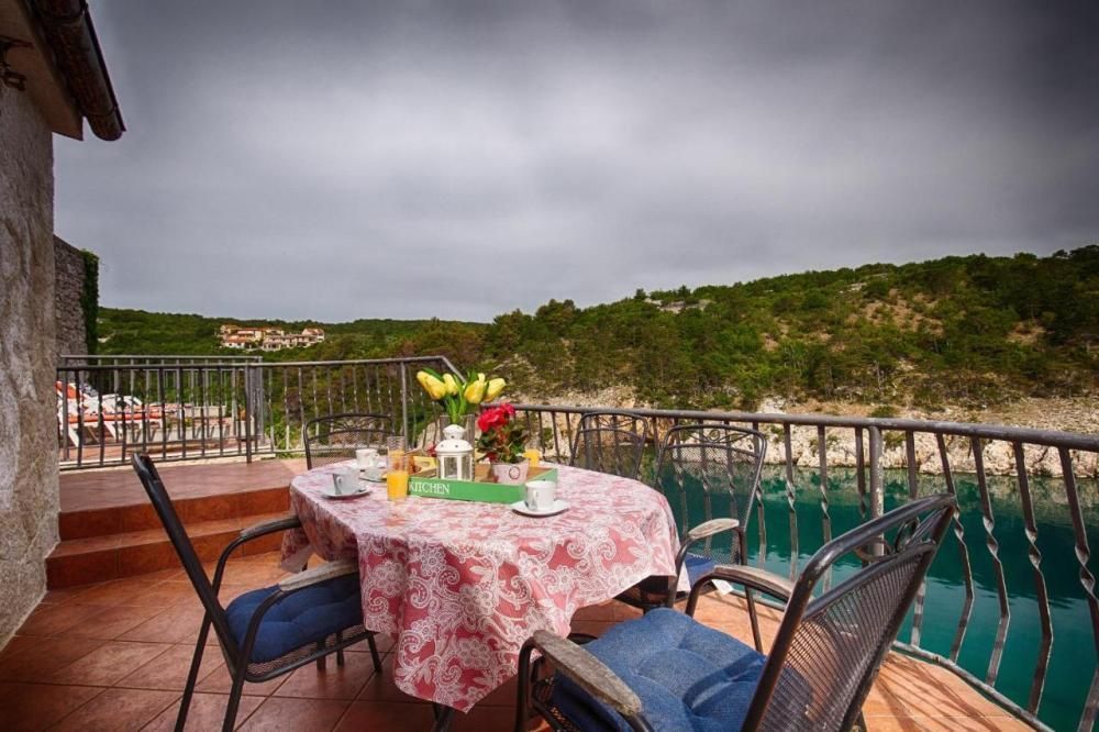 Villa on Krk, Croatia, 120 m² - picture 2