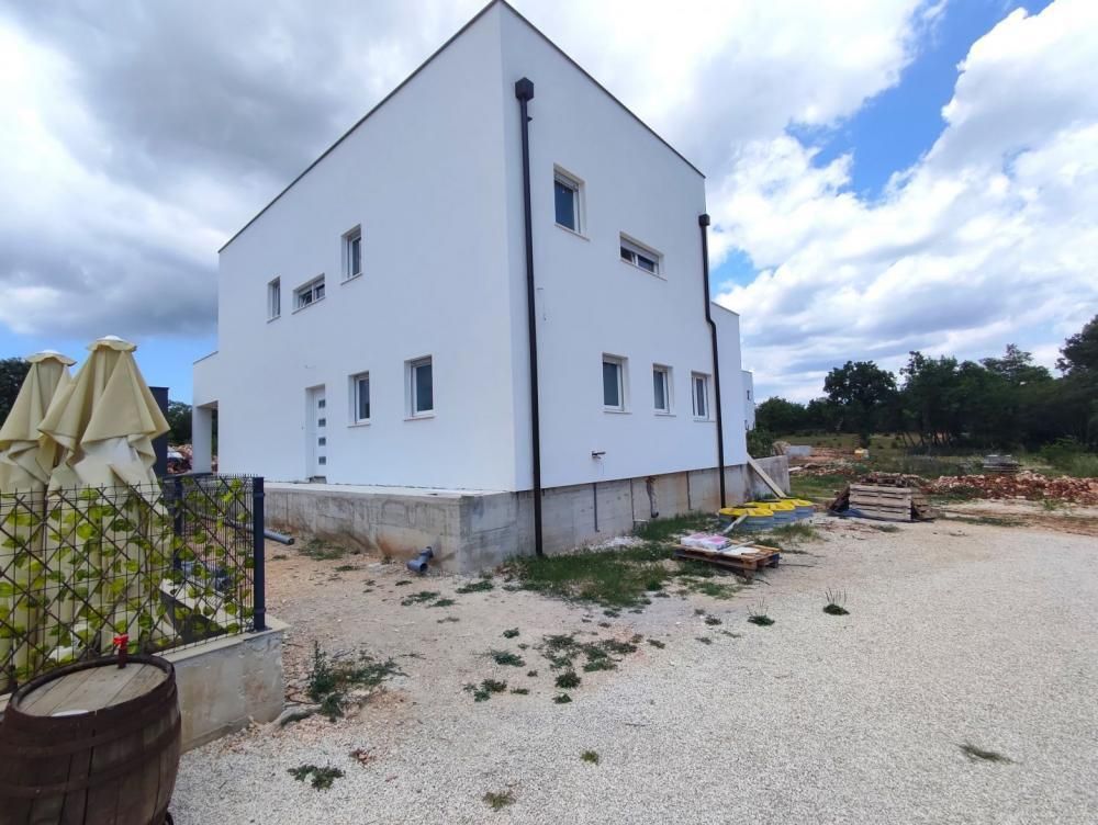 Villa à Vodnjan, Croatie, 195 m² - image 3