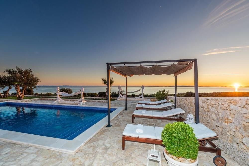 Villa Novalja, Croatia, 200 m² - picture 3