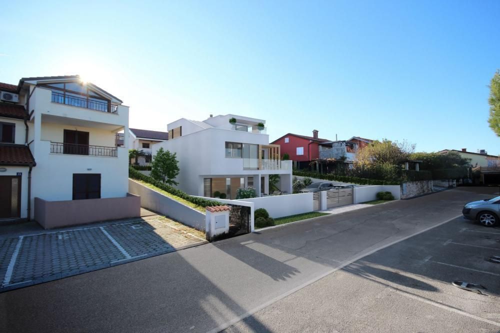 Villa en Umag, Croacia, 180 m² - imagen 3