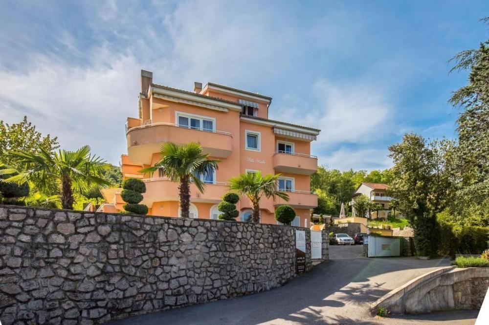 Hotel en Lovran, Croacia, 700 m² - imagen 3