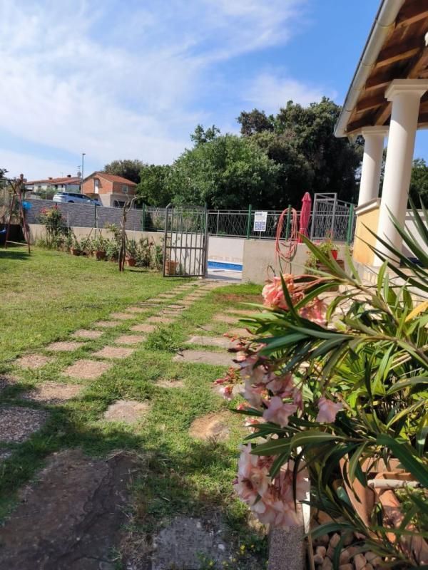 Hôtel à Pula, Croatie, 400 m² - image 3