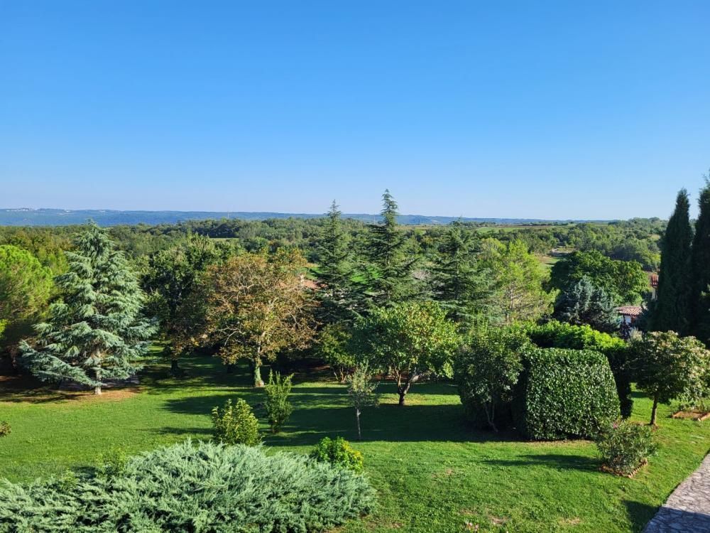 Villa à Brtonigla, Croatie, 600 m² - image 3