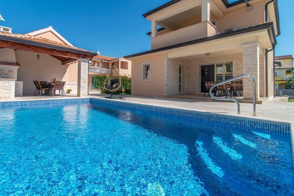 Villa à Poreč, Croatie, 140 m² - image 3