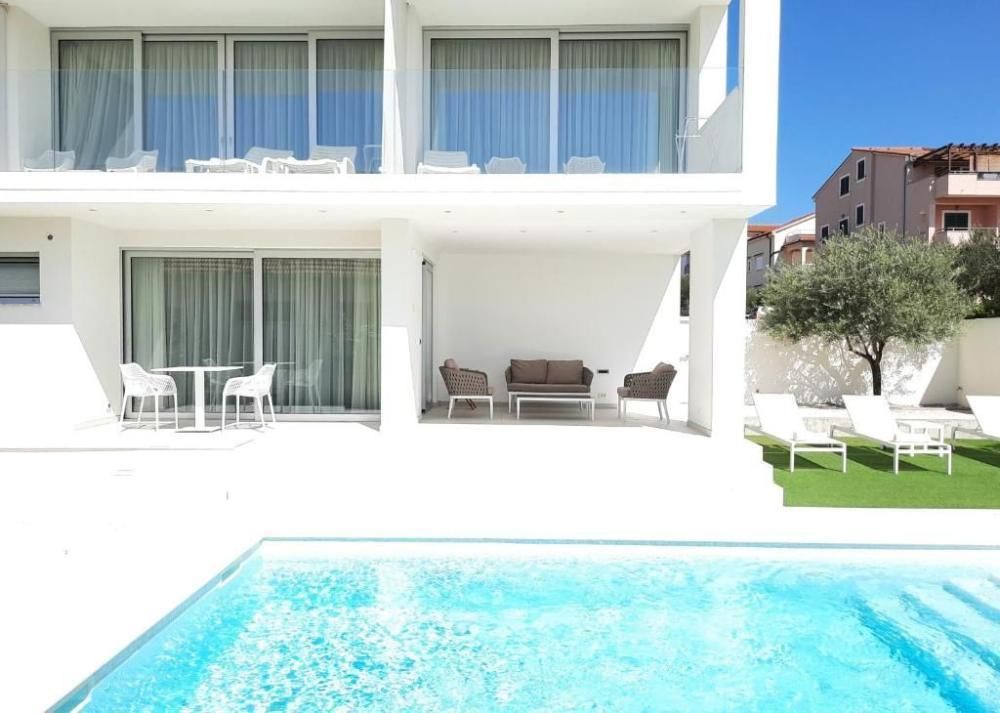 Hôtel à Zadar, Croatie, 1 299 m² - image 3