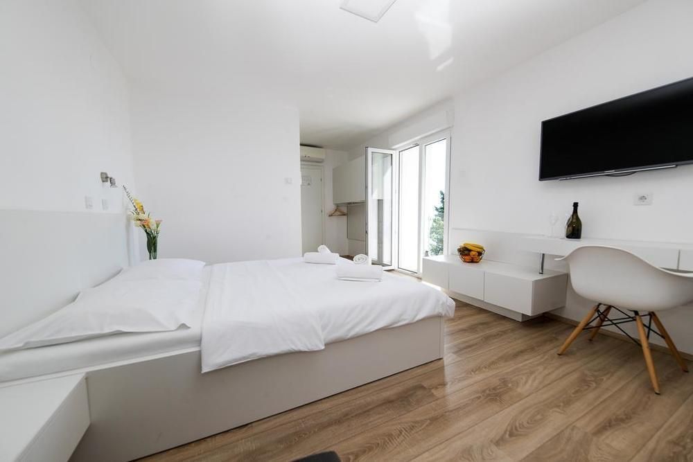 Hotel in Novi Vinodolski, Croatia, 600 m² - picture 4