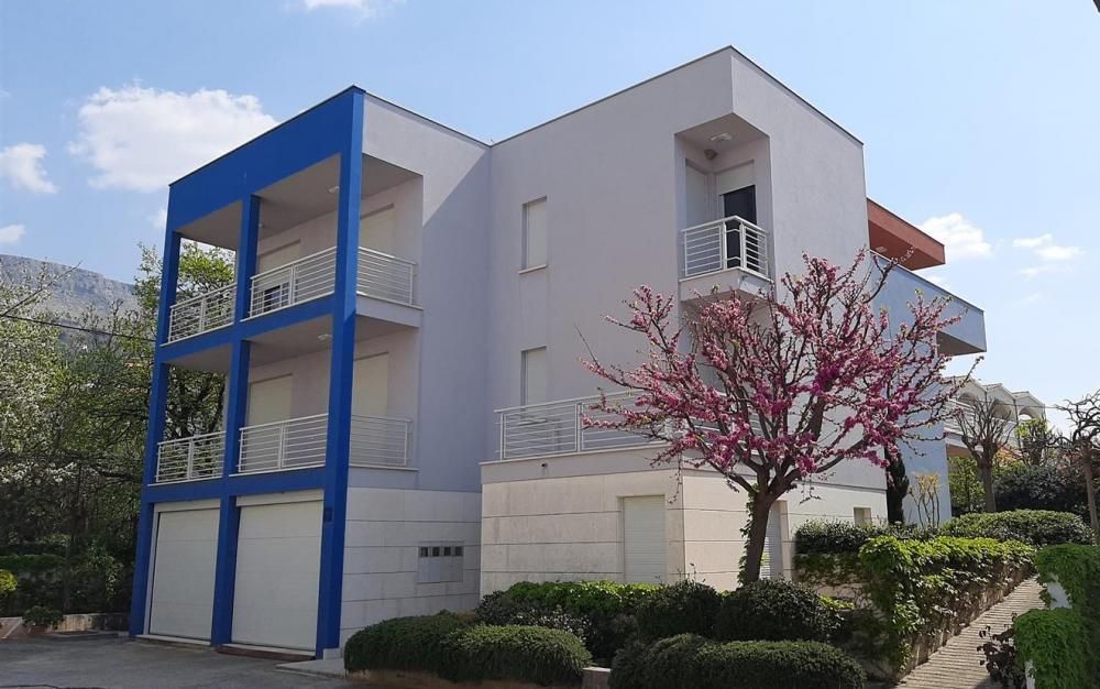 Hotel en Podstrana, Croacia, 599 m² - imagen 4