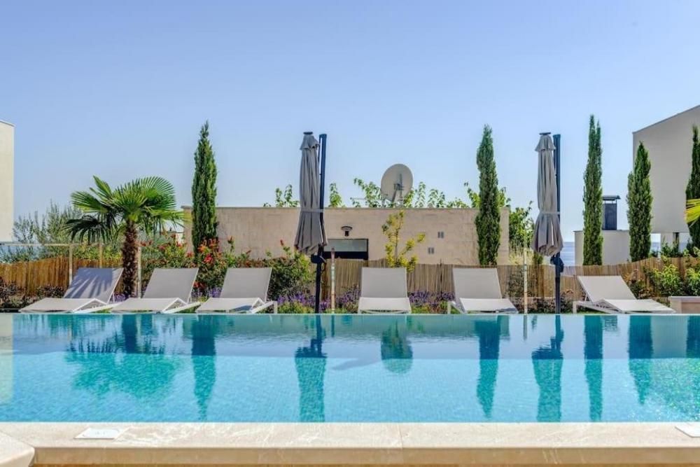 Villa in Rogoznica, Croatia, 500 m² - picture 4