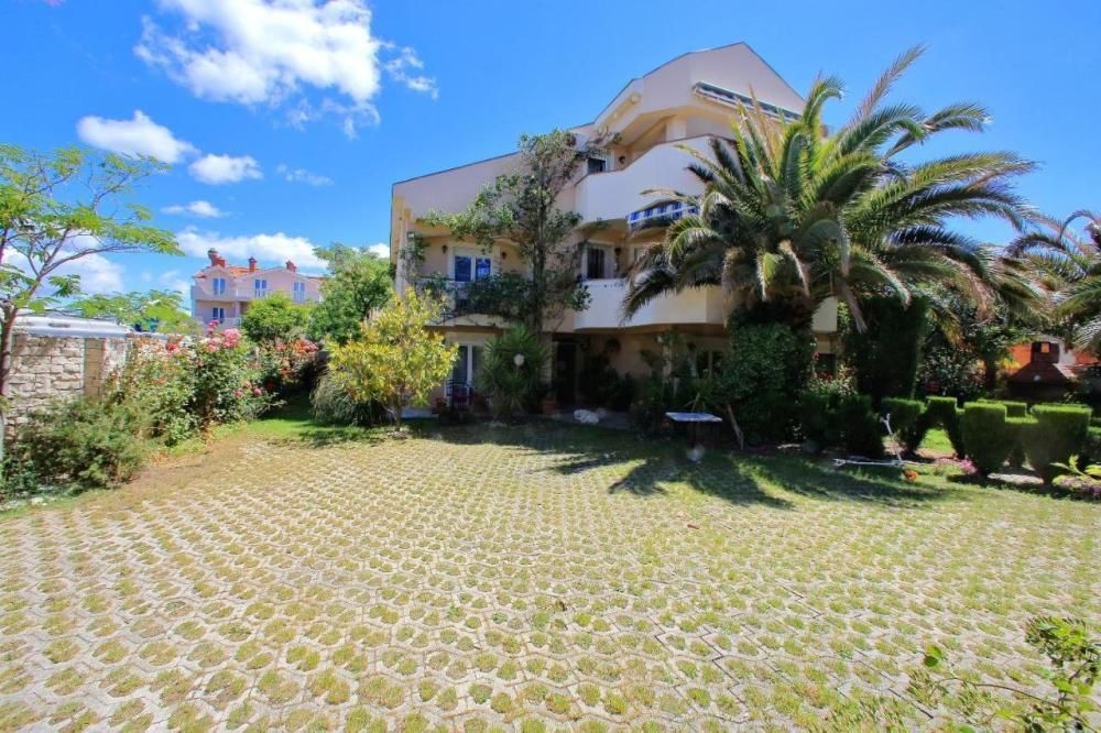 Hôtel à Bibinje, Croatie, 610 m² - image 4