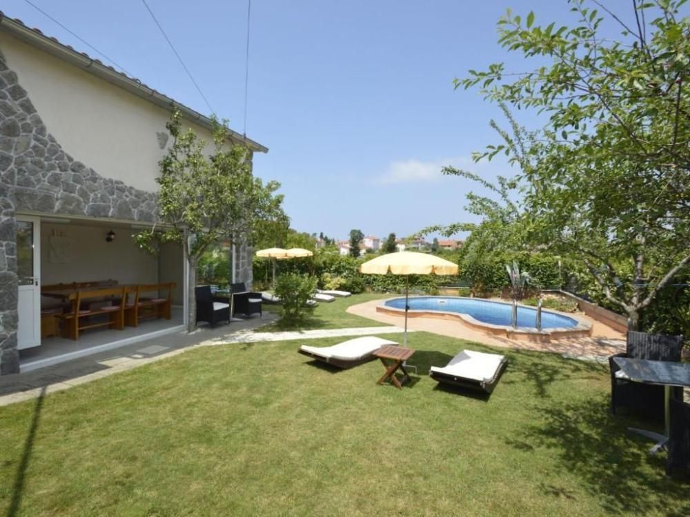 Hotel en Fazana, Croacia, 897 m² - imagen 4