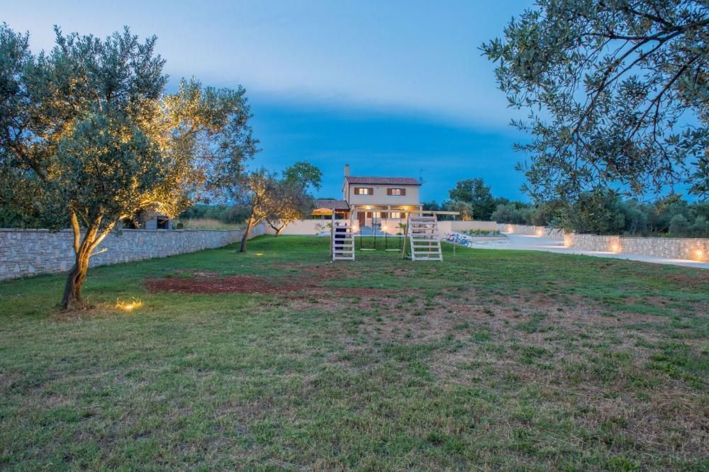 Villa in Fazana, Croatia, 180 m² - picture 3