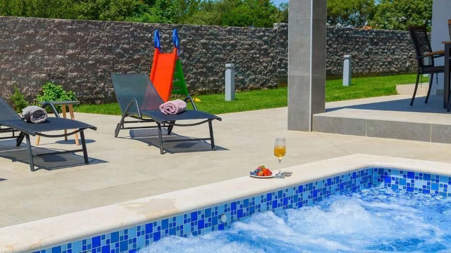 Villa in Pula, Kroatien, 109 m² - Foto 4