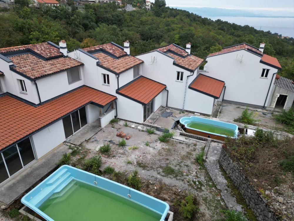 Villa en Opatija, Croacia, 590 m² - imagen 4