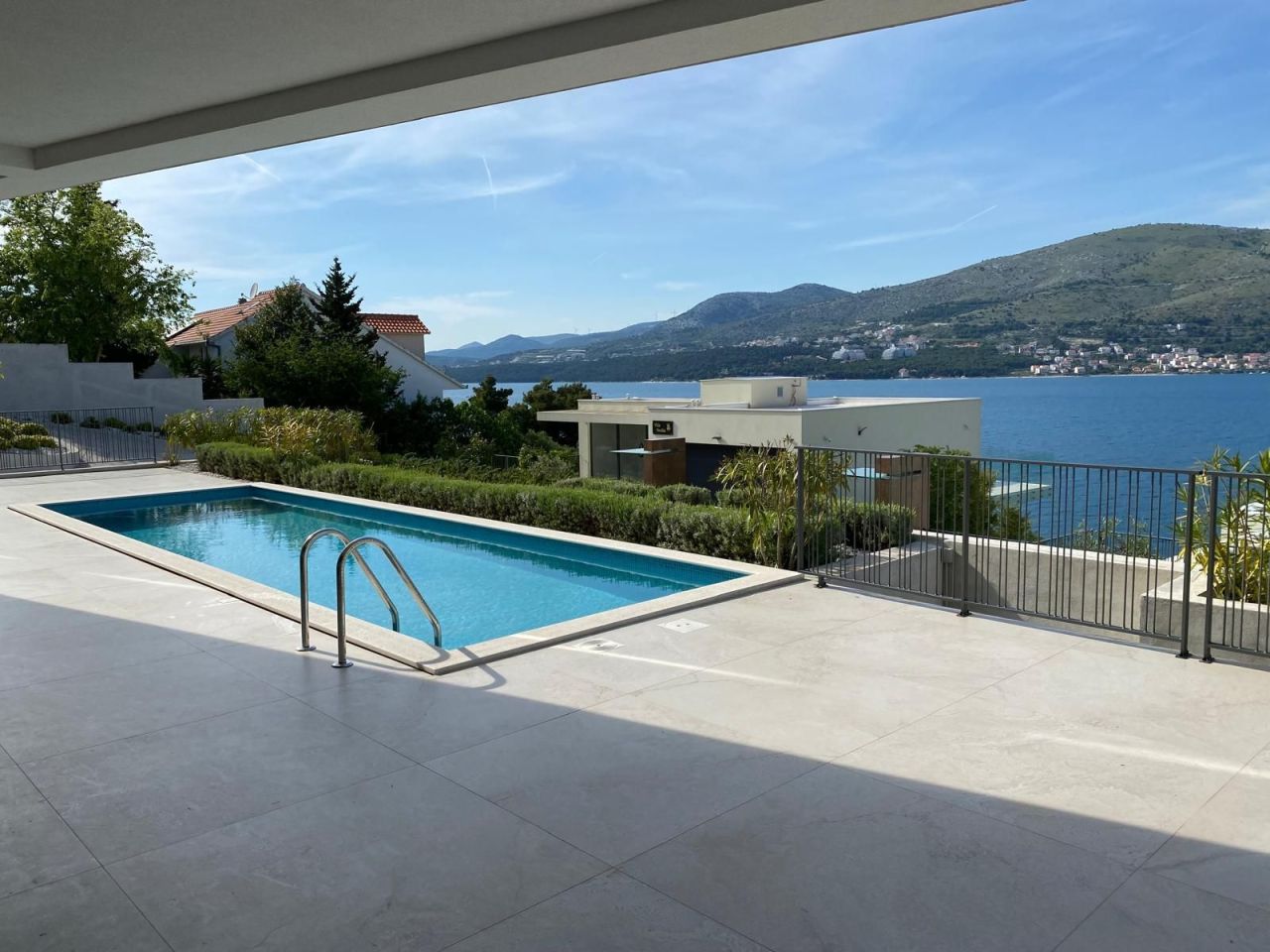 Villa sur Ciovo, Croatie, 326 m² - image 4