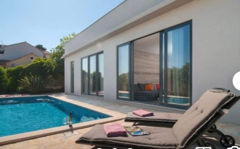 Villa sull'isola di Brazza, Croazia, 700 m² - foto 4