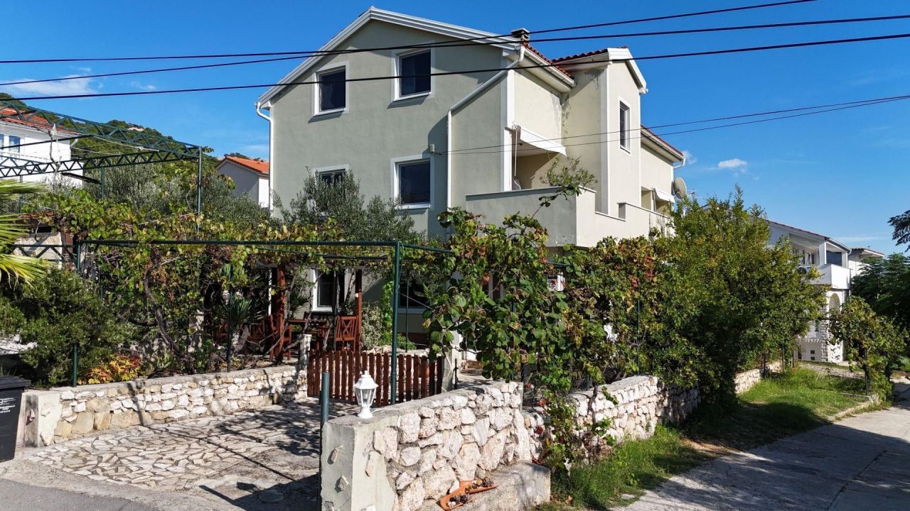 Hôtel sur Rab, Croatie, 340 m² - image 4