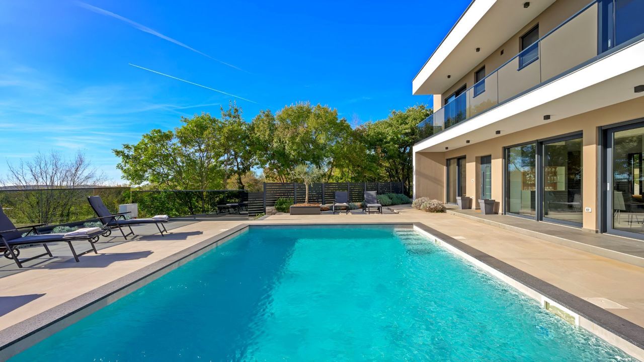 Villa in Svetvincenat, Croatia, 200 m² - picture 4