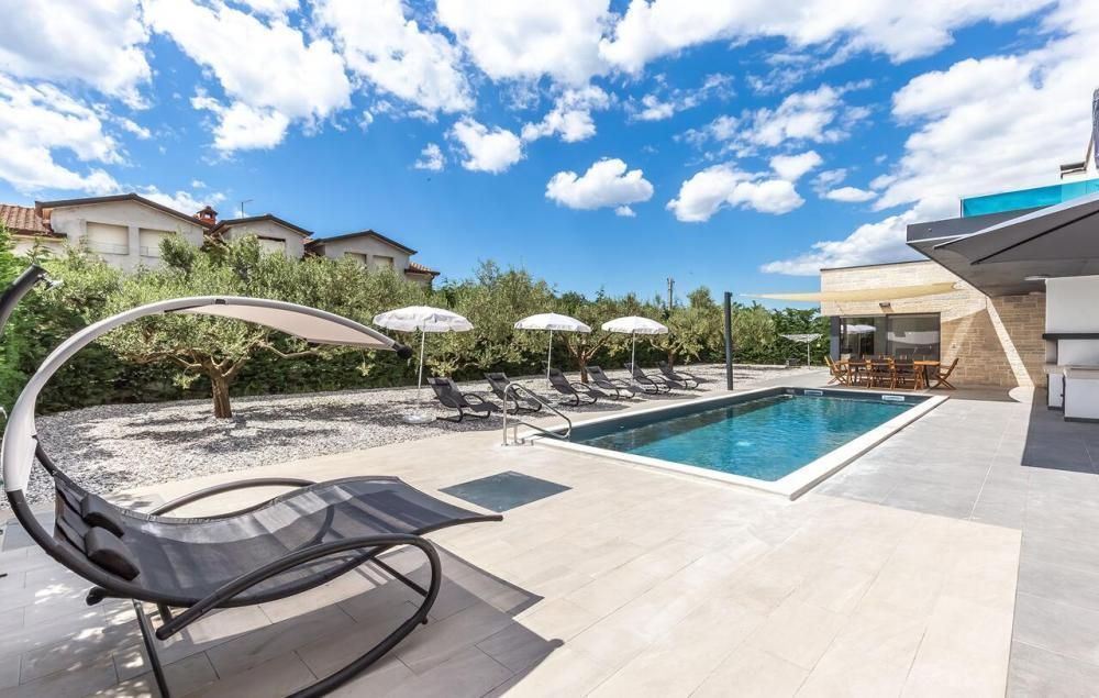 Villa en Poreč, Croacia, 241 m² - imagen 5