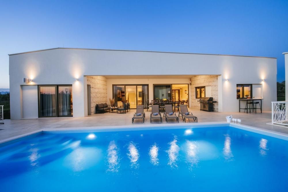 Villa Smoković, Zemunik Donji, Croacia, 350 m² - imagen 5