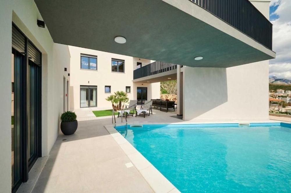 Villa in Omis, Croatia, 250 m² - picture 5