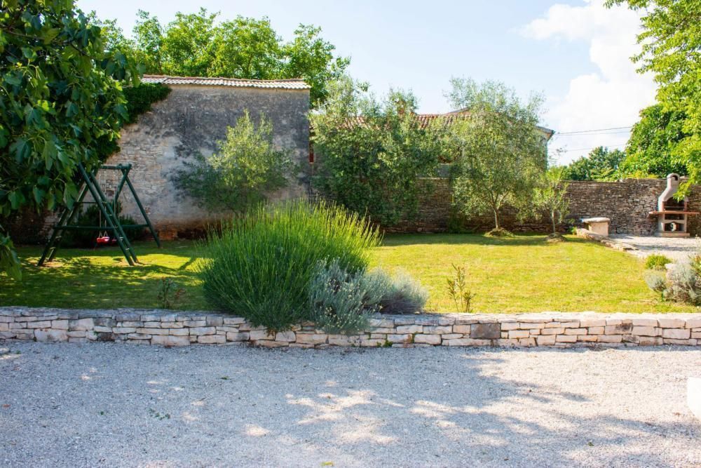 Villa Krničari, Žminj, Croatia, 220 m² - picture 5