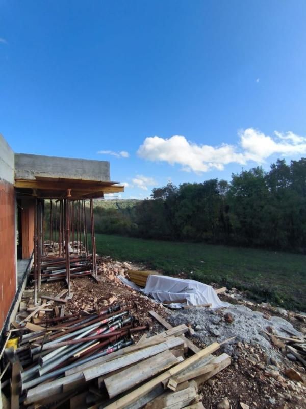 Villa à Tinjan, Croatie, 172 m² - image 5