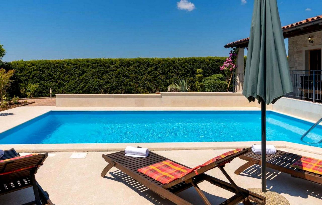 Villa en Tinjan, Croacia, 162 m² - imagen 5