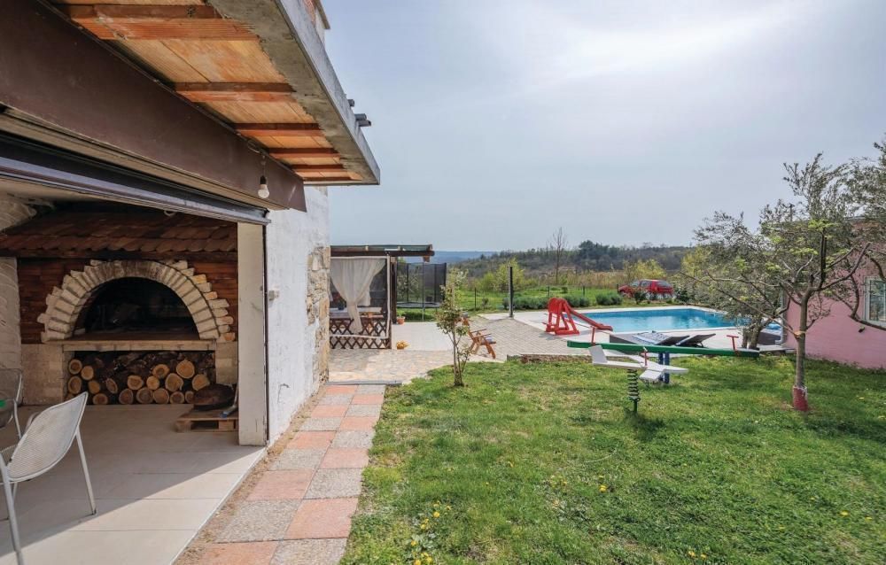 Villa in Brtonigla, Croatia, 220 m² - picture 6