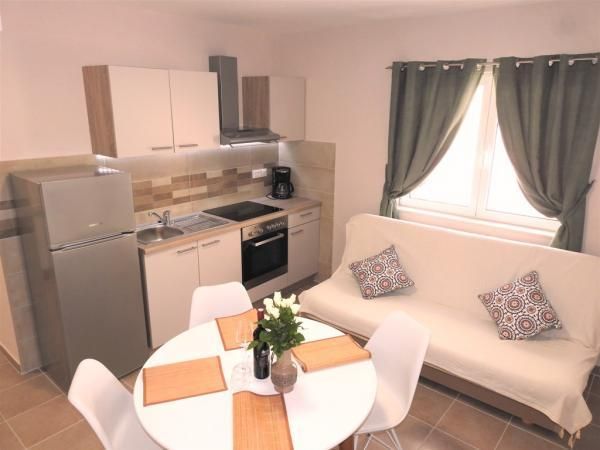 Hotel in Makarska, Croatia, 420 m² - picture 3