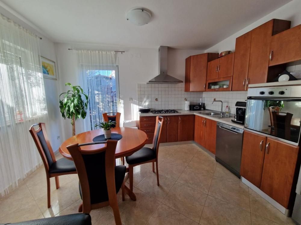 Villa a Pola, Croazia, 165 m² - foto 6