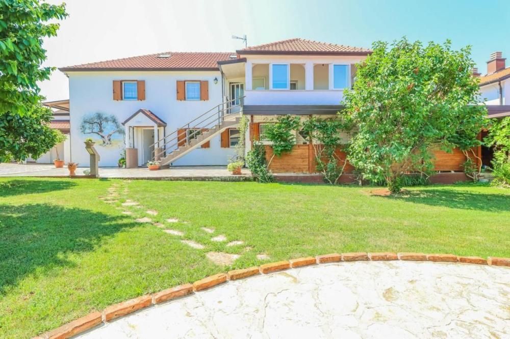 Hotel in Umag, Croatia, 468 m² - picture 6