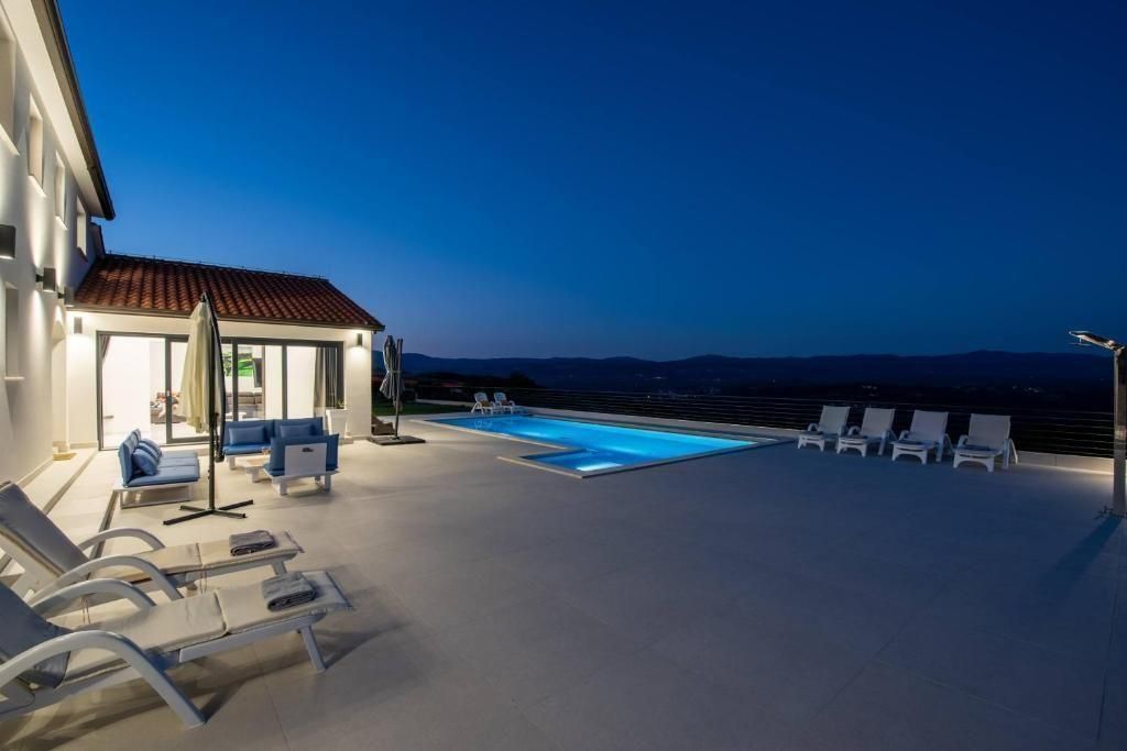 Villa en Buzet, Croacia, 200 m² - imagen 6
