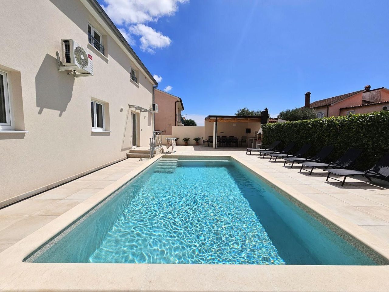 Villa en Pula, Croacia, 260 m² - imagen 6